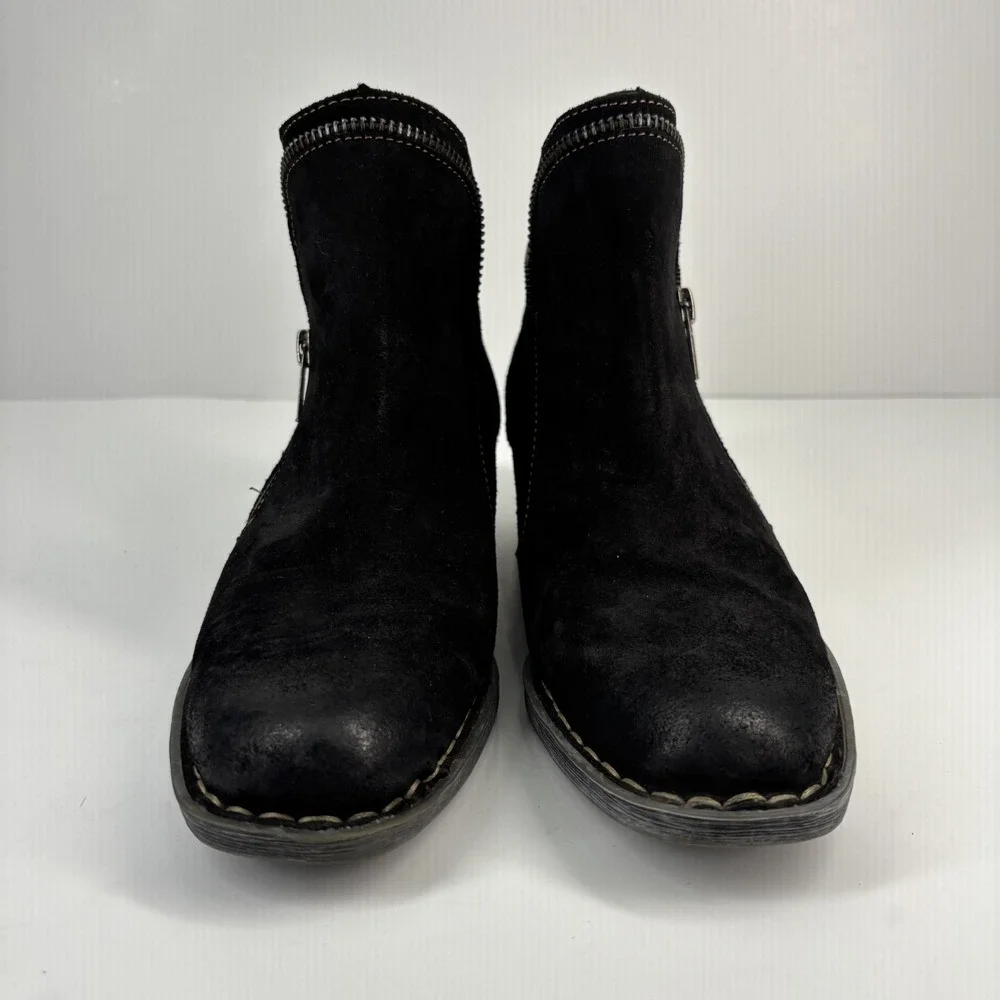 Born Malta Women's US 6.5M Black Distressed Suede Leather Zip Moto Bootie Casual